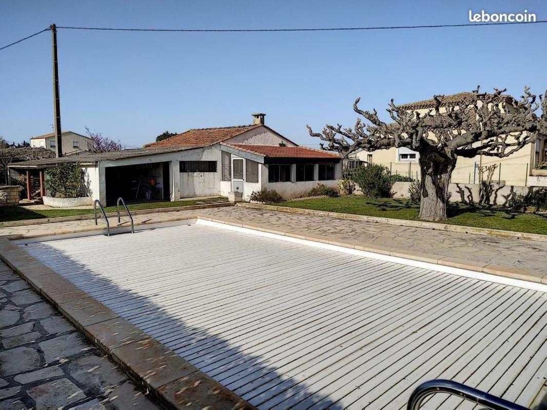 Chalet Typique Au Coeur De La Petite Camargue Villa Vauvert Exterior foto